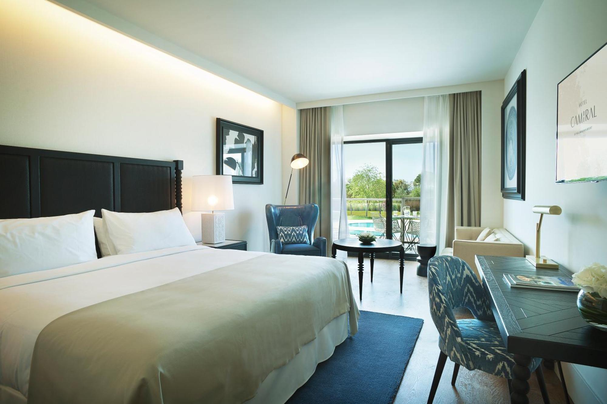 Superior Deluxe King Room